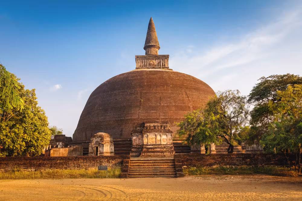 Rankot Vihara au Sri Lanka.